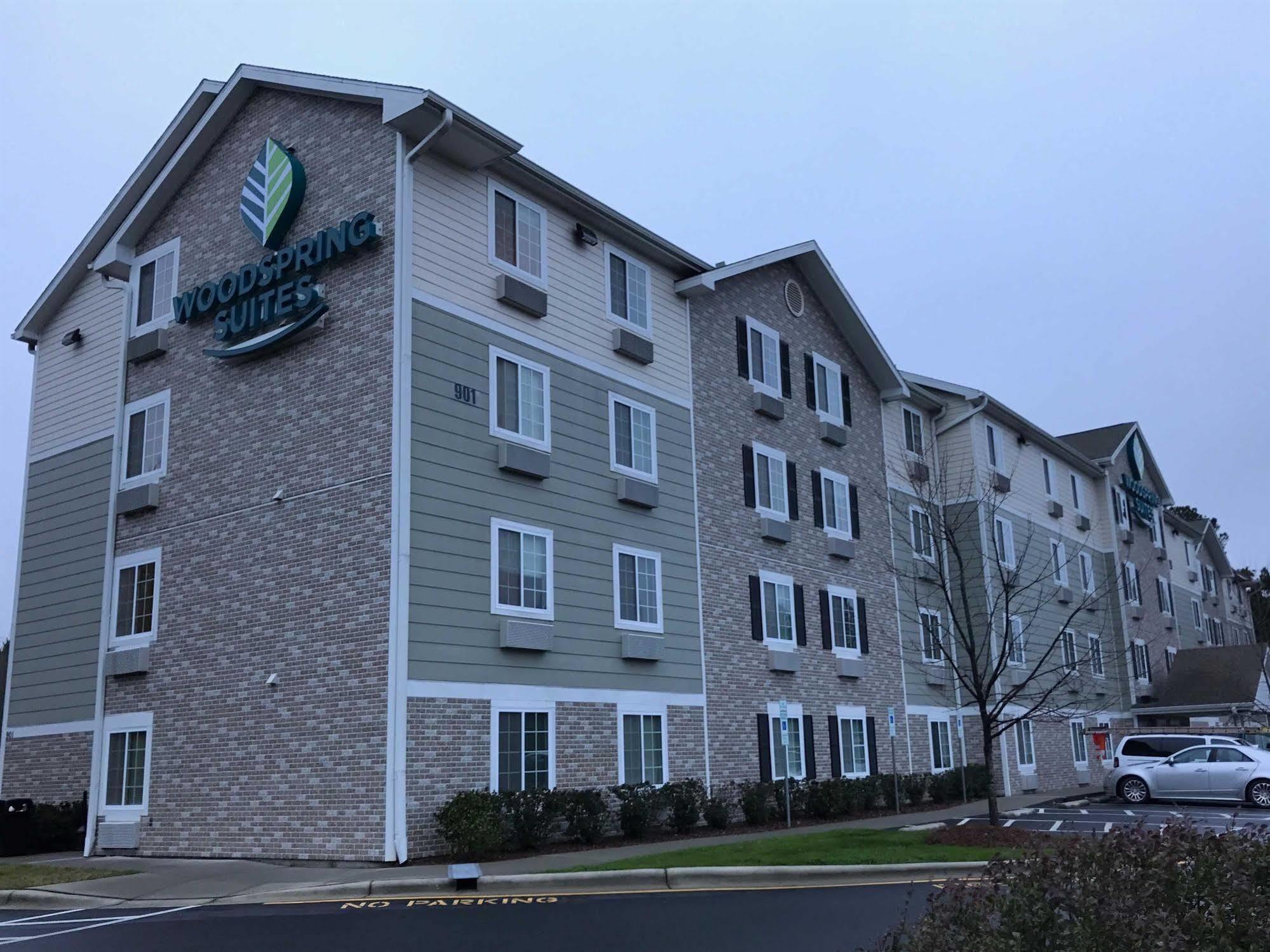 Woodspring Suites Raleigh เอเพ็กซ์ ภายนอก รูปภาพ